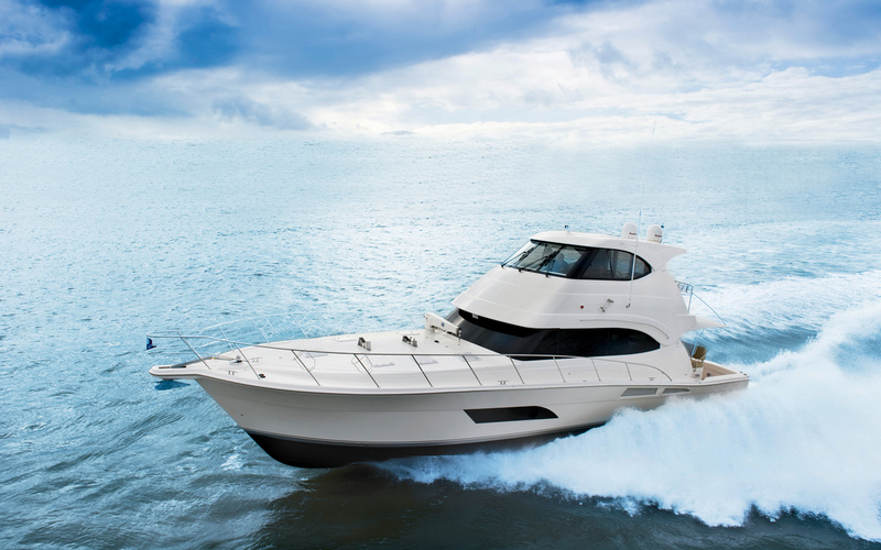 Riviera 63 Enclosed Flybridge