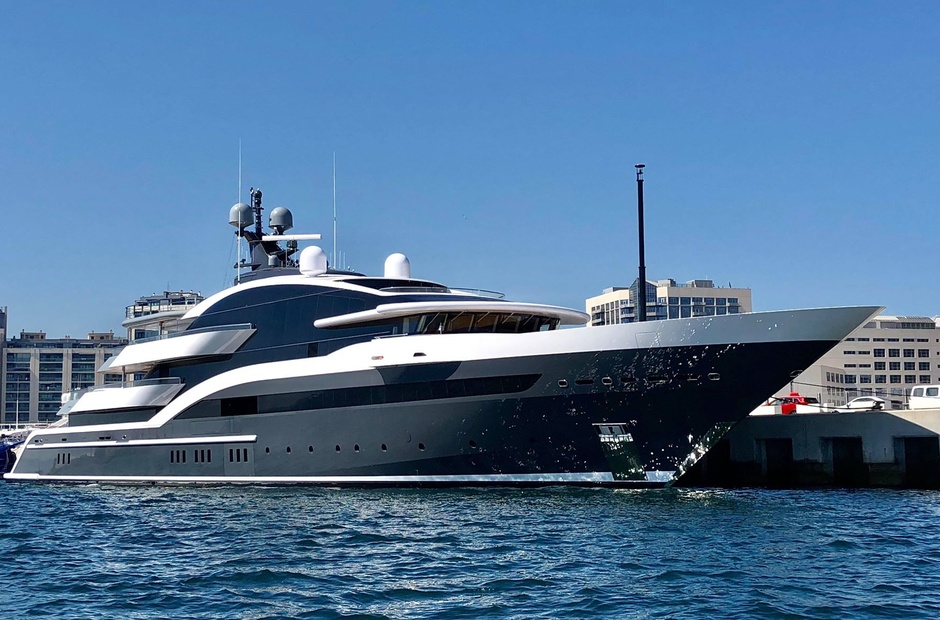 Interview with the captain of the DAR megayacht