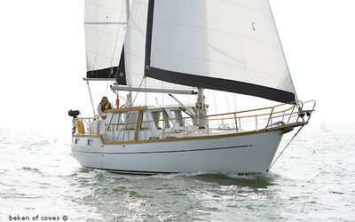 Nauticat  38