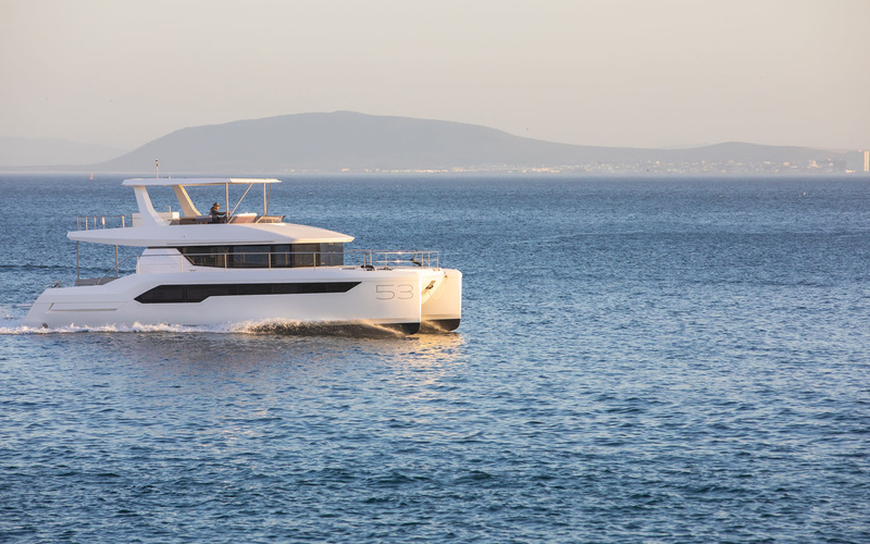 Leopard 53 Powercat