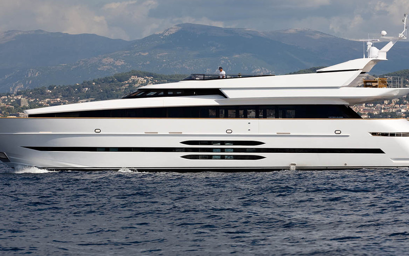 Cantieri di Pisa Akhir 108