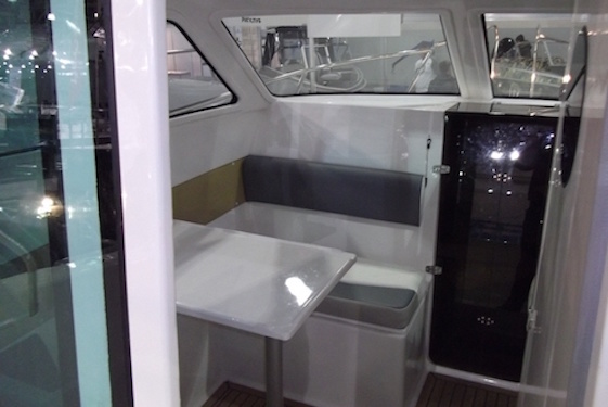 Astron Marin Корвет 750 (Full Option)
