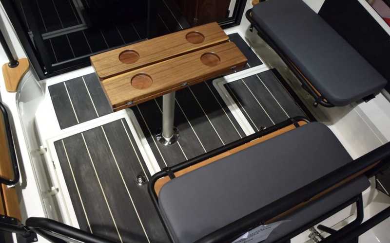 XO 270 Front Cabin OB
