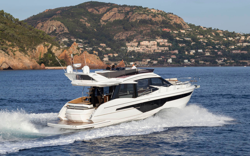 Galeon 500 Fly