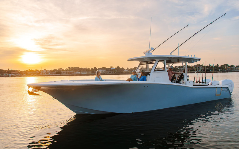TideWater 380 CC Adventure