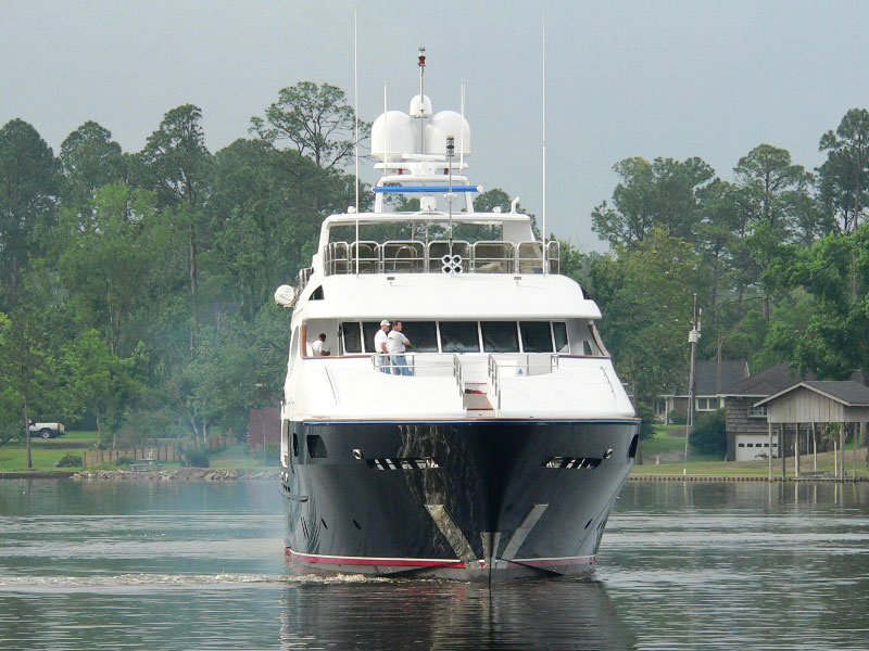 Trinity Yachts Glaze