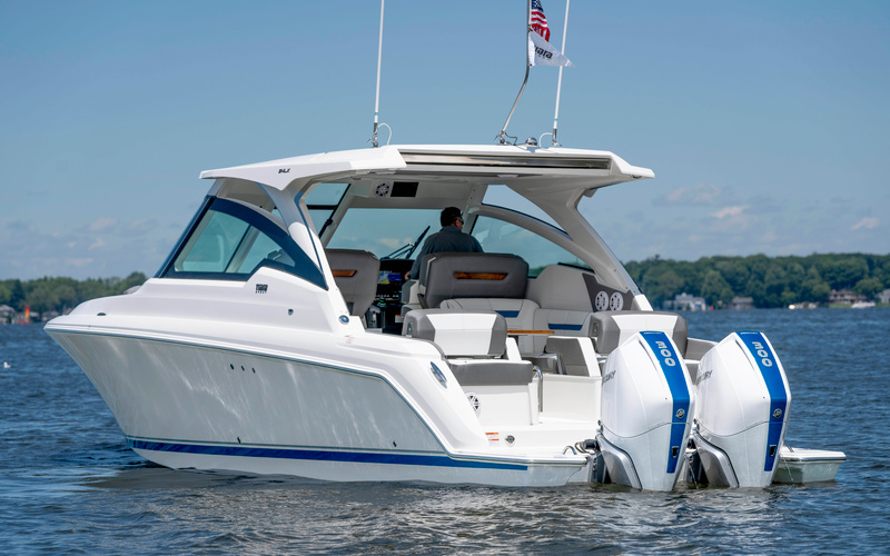 Tiara 34 LX