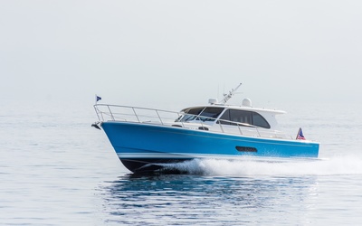 Grand Banks  Eastbay 44