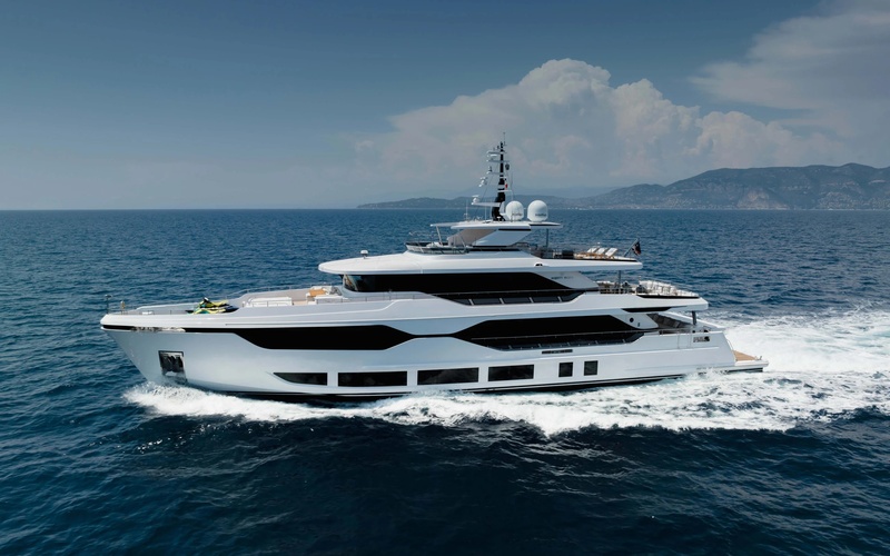 Majesty 120