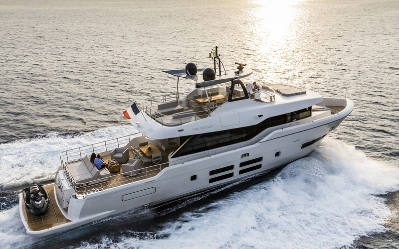 Canados  Oceanic 76' GT
