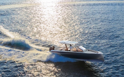 Virtue V10 Top