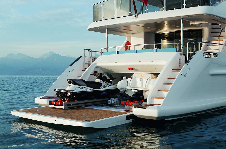 Benetti Incontatto