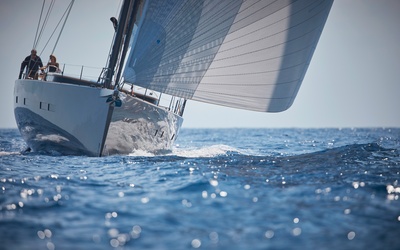 Y Yachts Y7