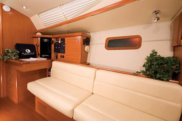 Marlow-Hunter e36