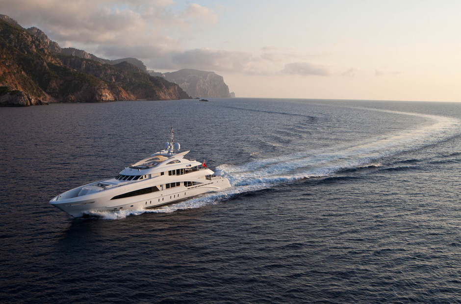 Heesen Knight