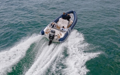 Cobra RIBs Nautique 8.2
