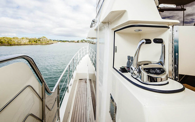 Alaska 49 Yacht Fisher