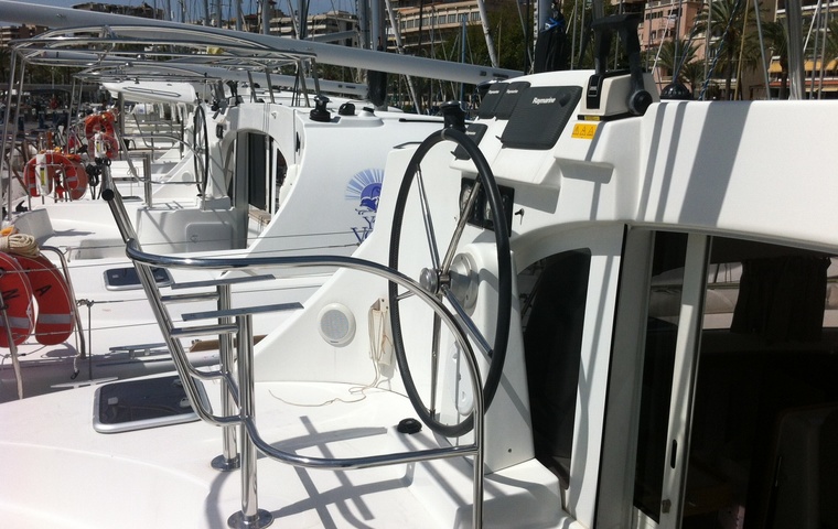 Lagoon 380 (2013)