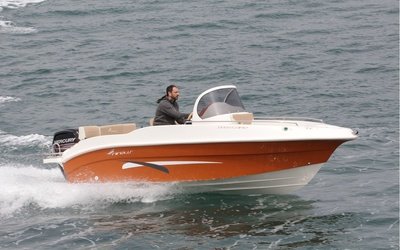 Nireus Ω53 Escape
