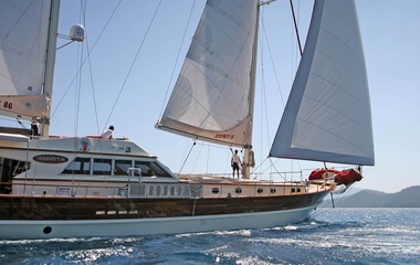 Mural Yachts Serenity 86
