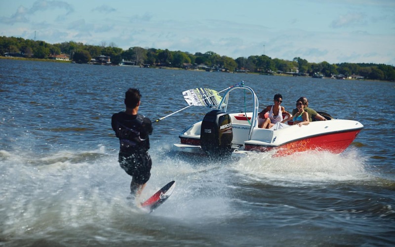 Bayliner Element E18
