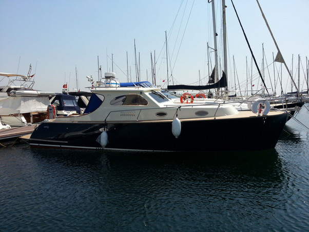 Lago 35 Lobster