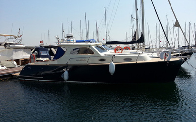 Lago 35 Lobster