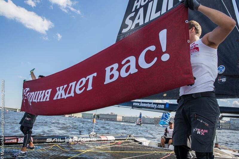Team Turx has been advertising Istanbul and its water area in St. Petersburg, where «extreme» racing has been going on for several years and always with great success.