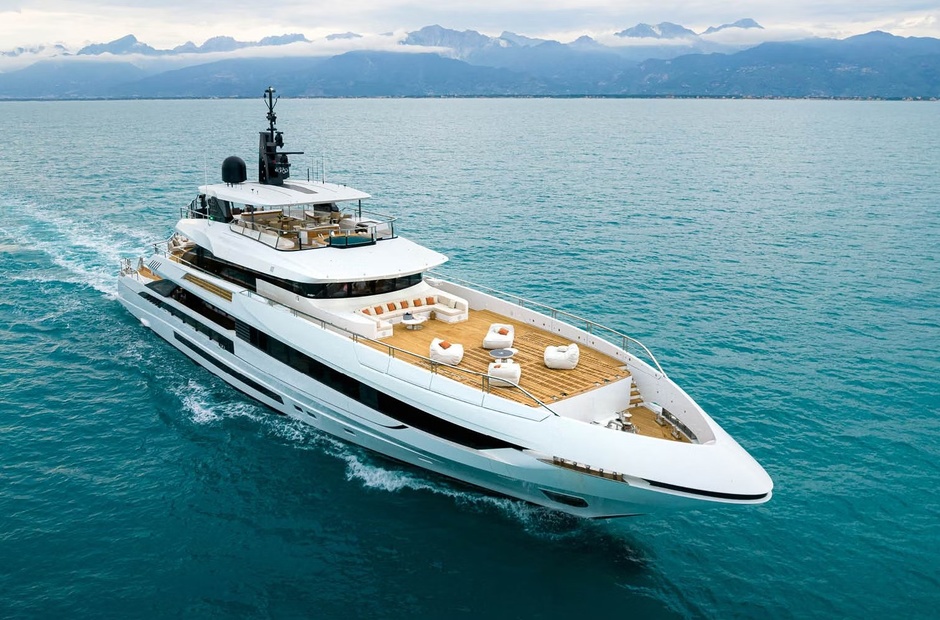 Mangusta Alisa