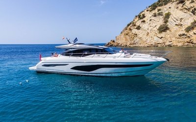 Princess V65