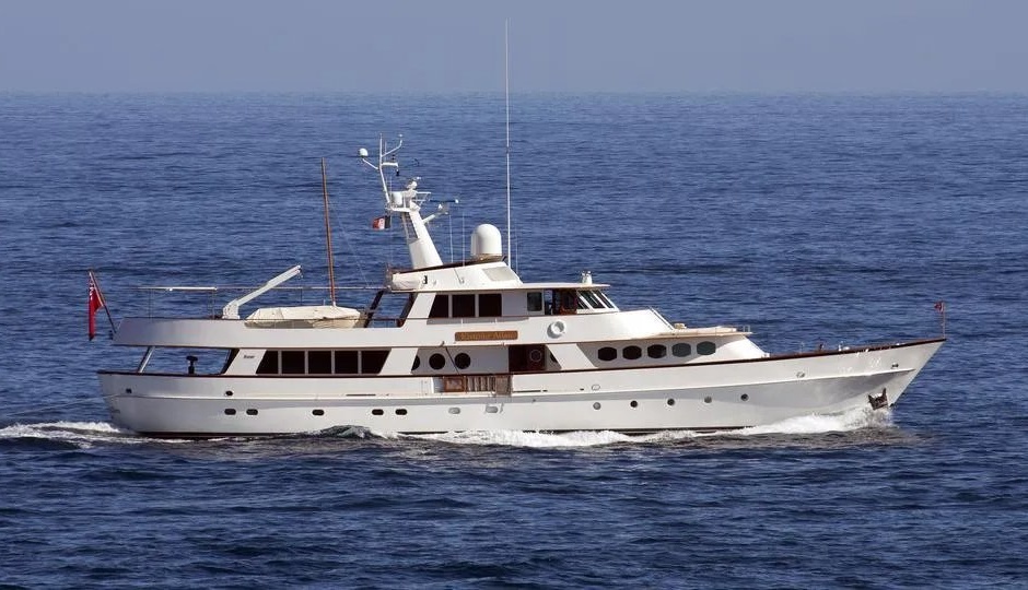 Feadship C Side