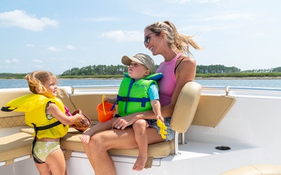 Sportsman Open 232 Center Console