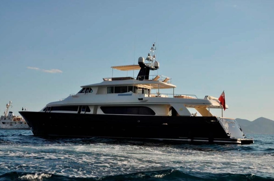 Custom Line Conquistador