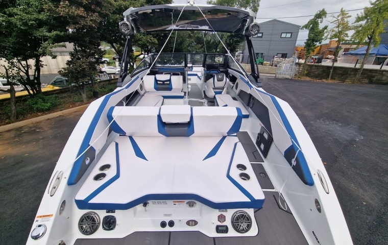 Scarab 285 ID (2022)