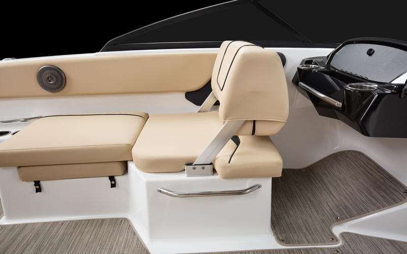 Glastron GX 210