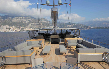 Perini Navi Dahlak