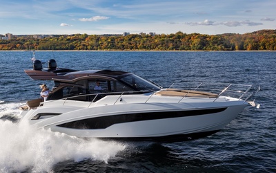 Galeon 425 HTS
