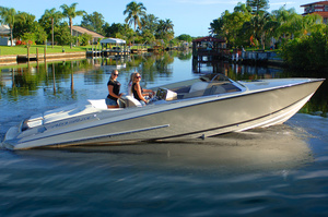 Nor-tech 320 MC Vee Bottom