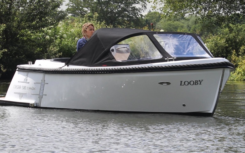 Corsiva 500 Tender