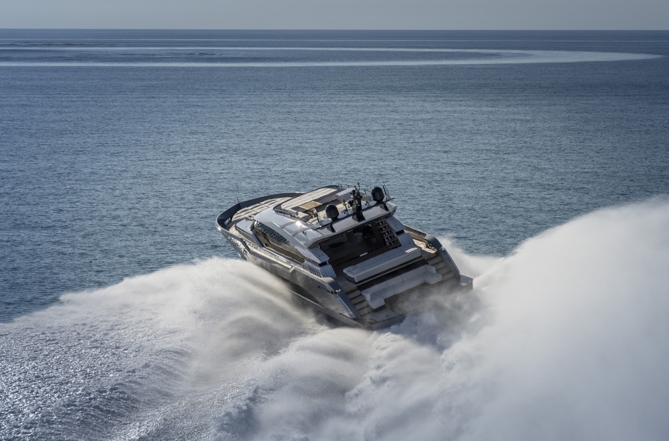 AB Yachts Foton