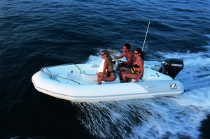 Zodiac Yachtline 380