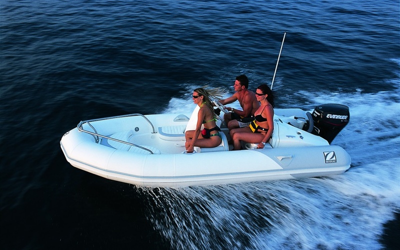 Zodiac Yachtline 380