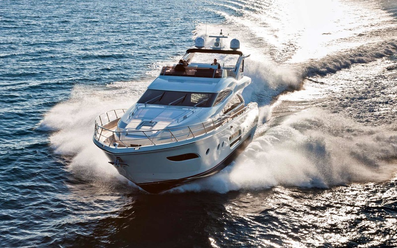 Dominator 720