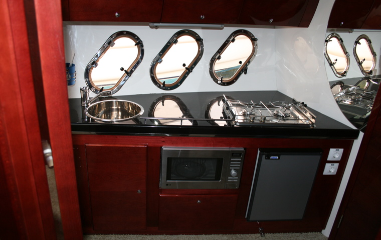 Flagship Favourite 34 (2011)