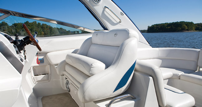 Crownline 330 CR