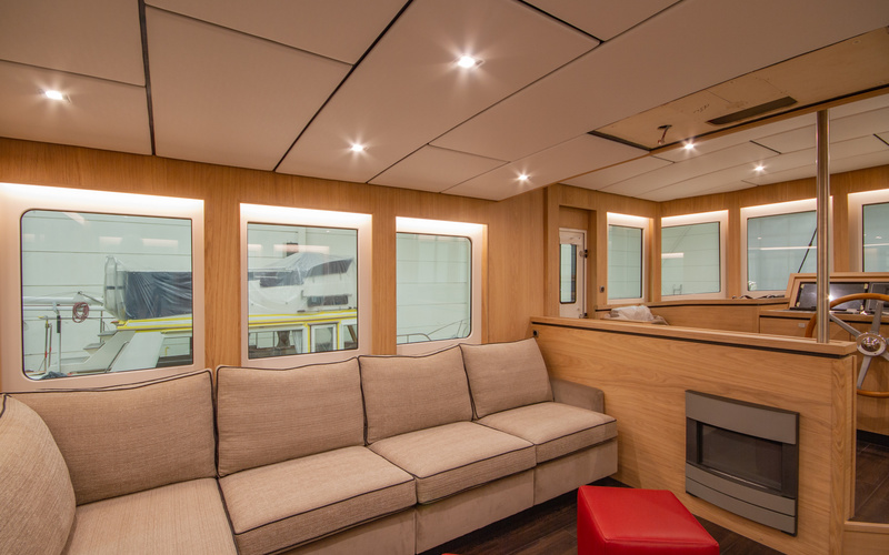 De Alm  Grand Voyager 62
