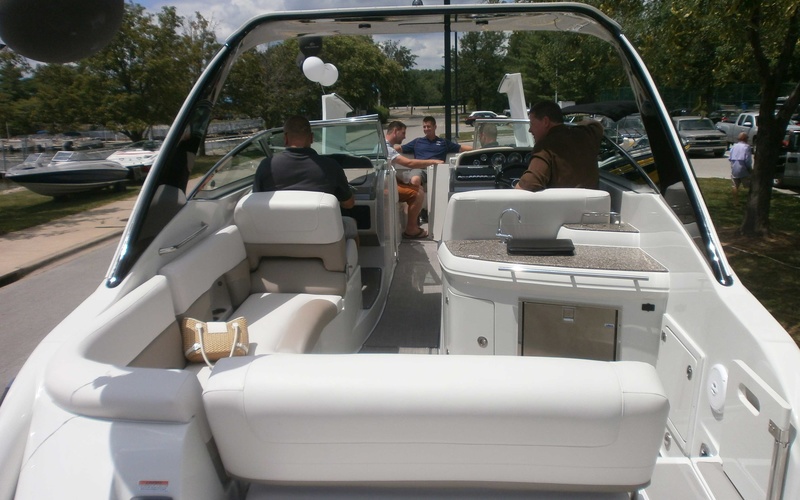 Crownline 335 SS
