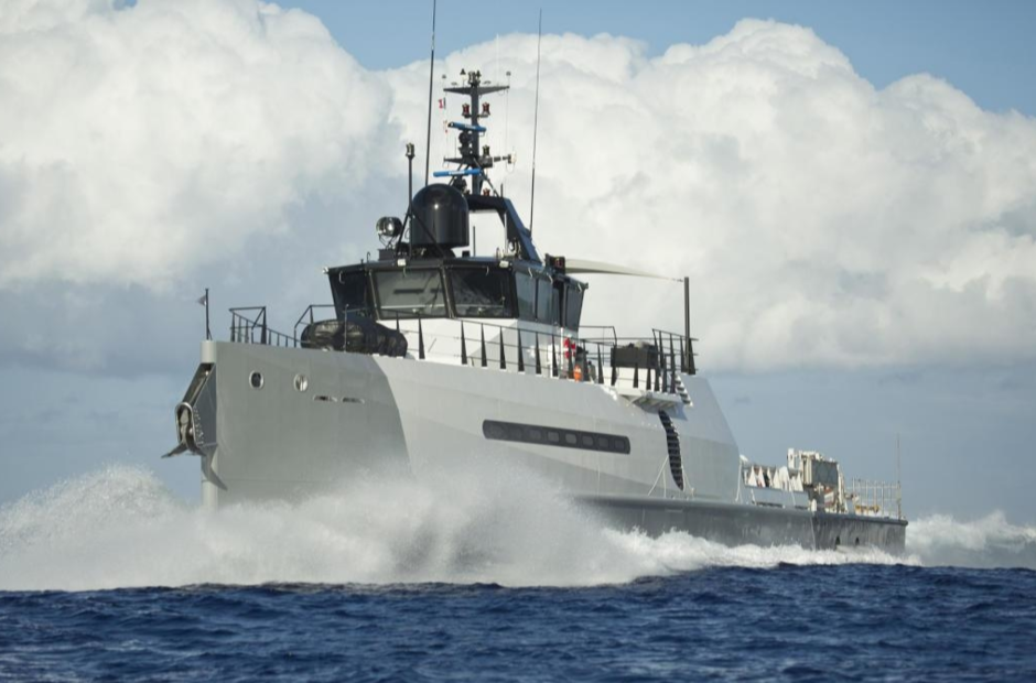 Damen Ad-Vantage