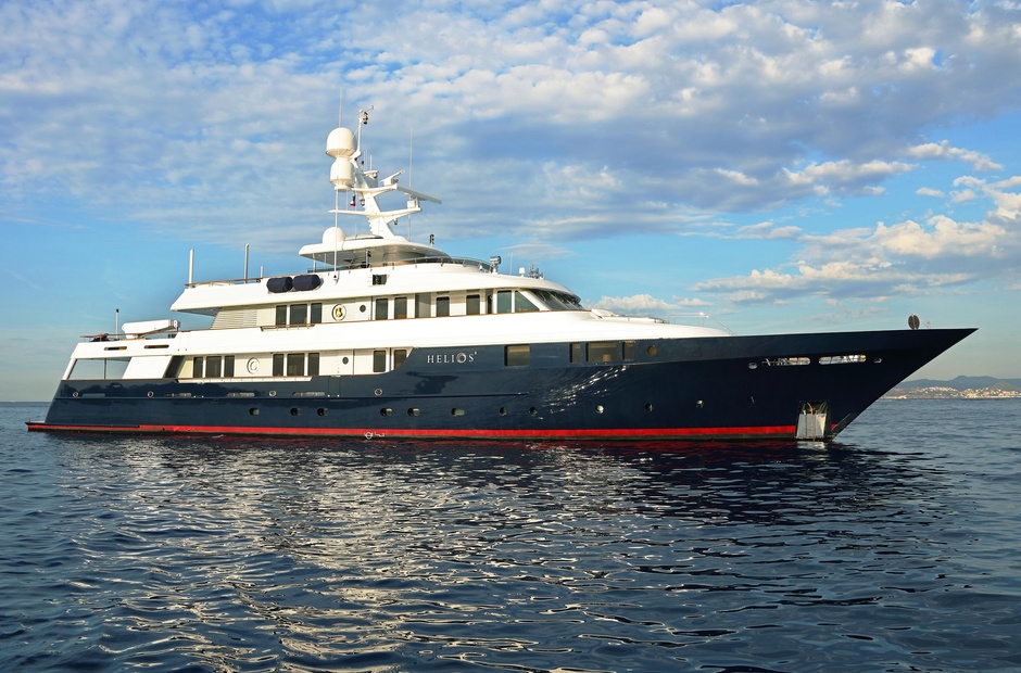 Palmer Johnson Helios 2