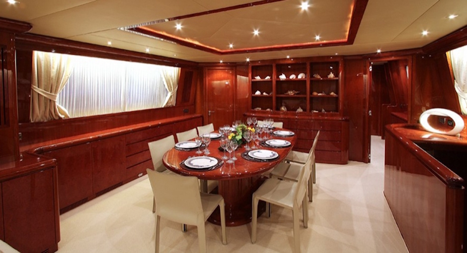Falcon Albacore II